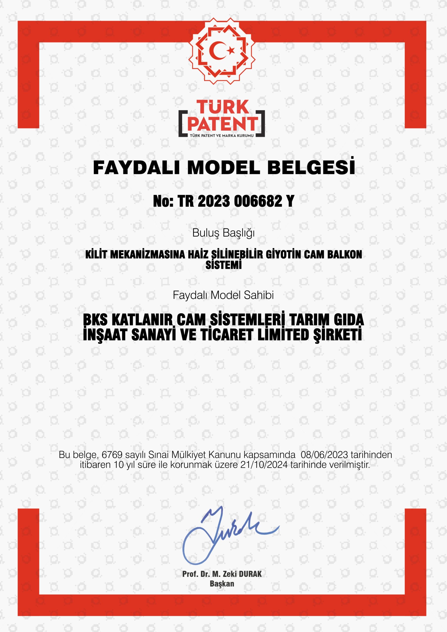 Kilit Mekanizmasına Haiz Silinebilir Giyotin Cam Balkon Sistemi